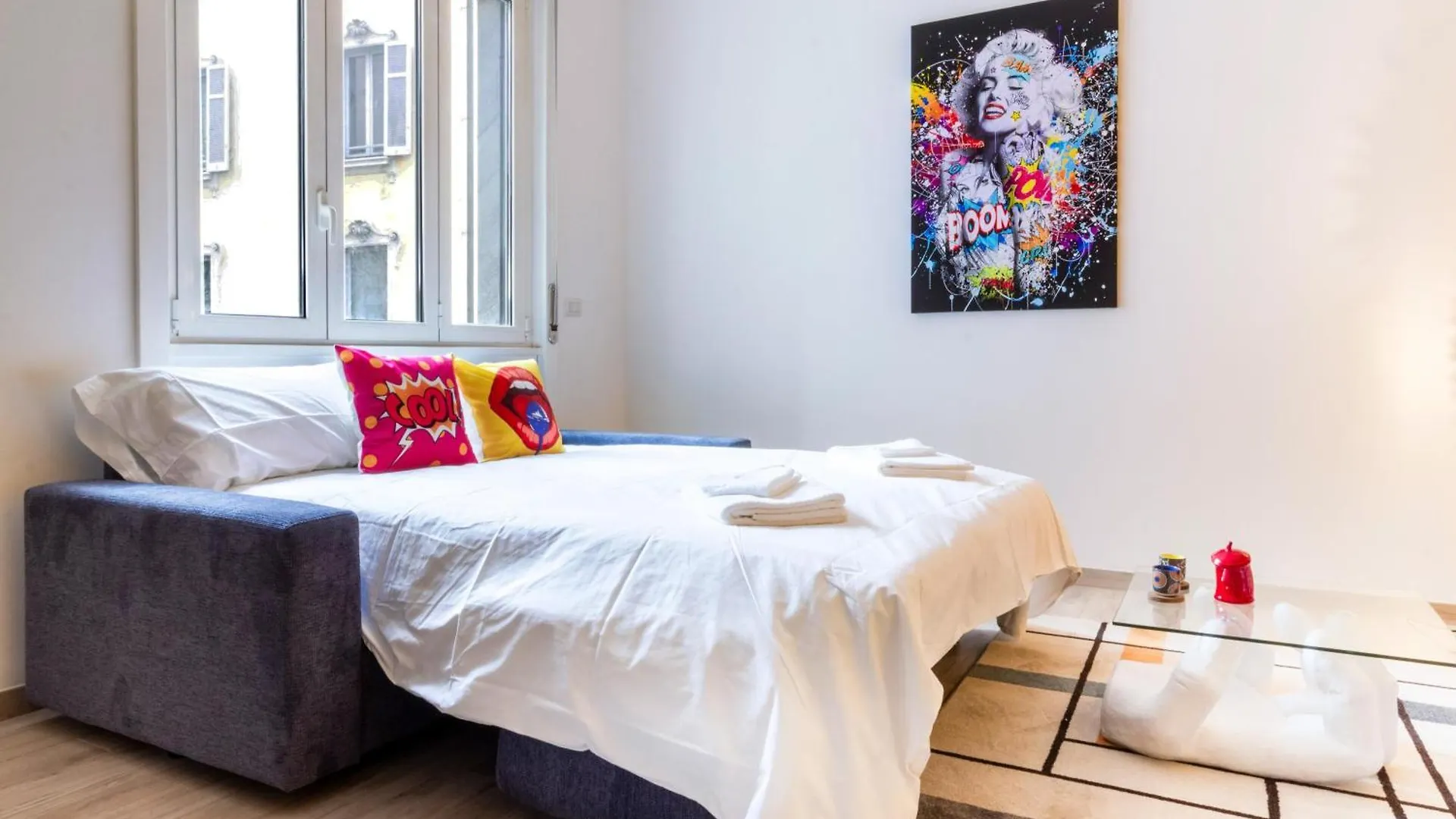 Color Vibes Como Centro Lago - Ampio Appartamento Wifi Ac 0*,  Италия