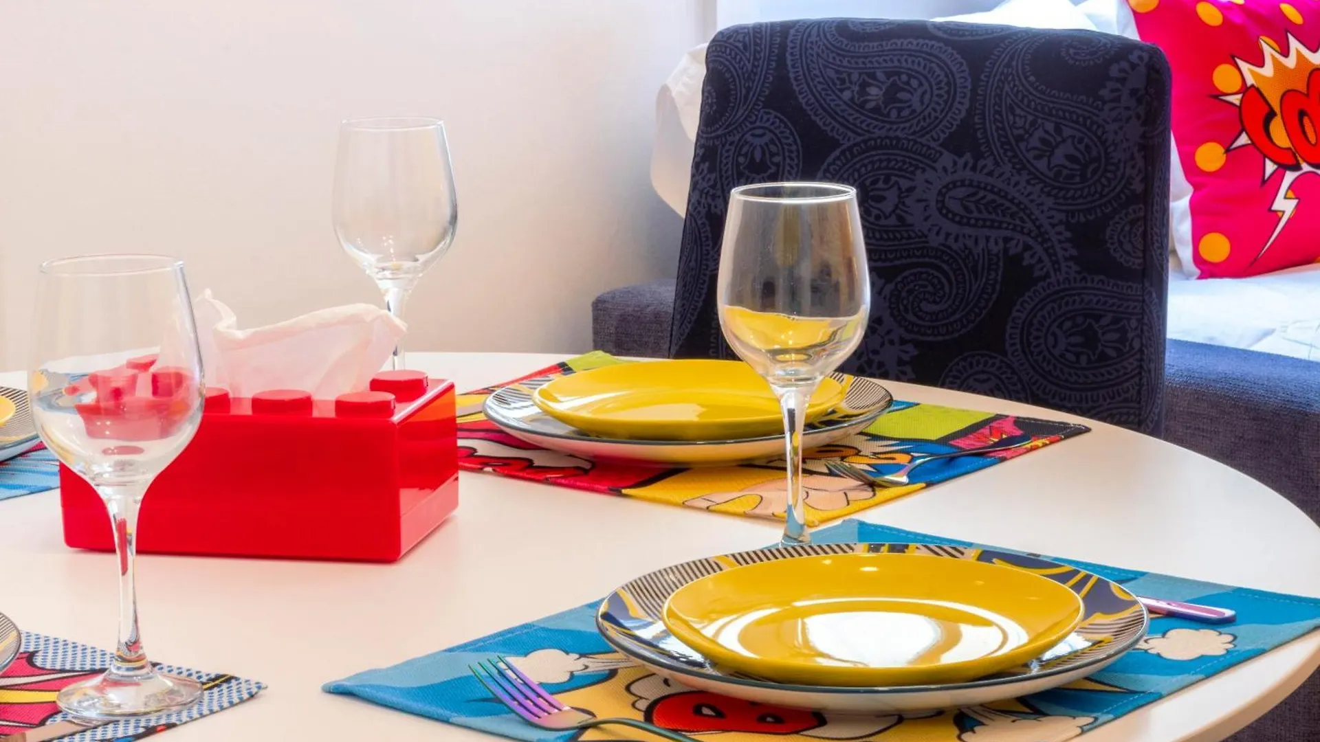 Color Vibes Como Centro Lago - Ampio Appartamento Wifi Ac Италия